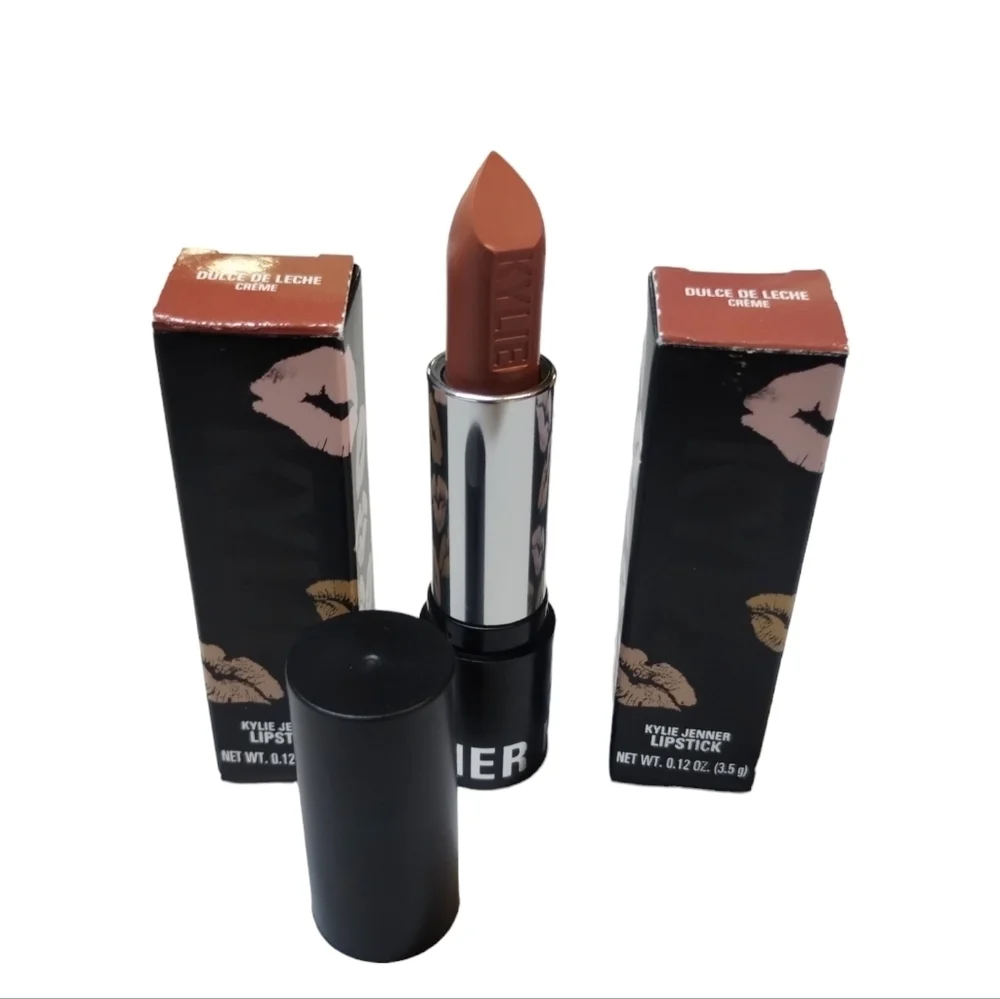 KYLIE JENNER COSMETICS full Size Lipstick DULCE DE LECHE Crème DISCONTINUED‎